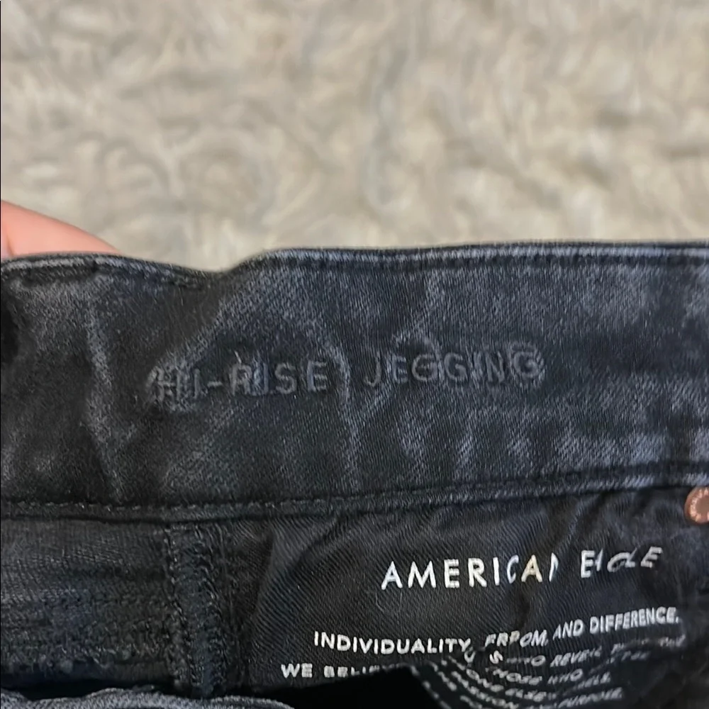 American Eagle‎ Outfitters Women's Black Distressed Skinny Jeans